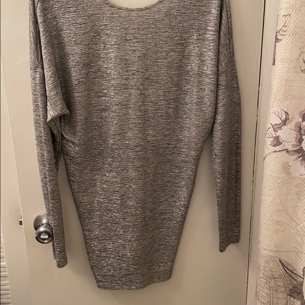 Tunic - Picture 2 of 4